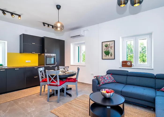 House Stika Tatil Evi