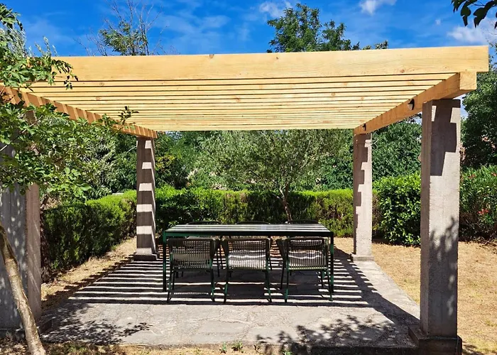 House Stika Tatil Evi